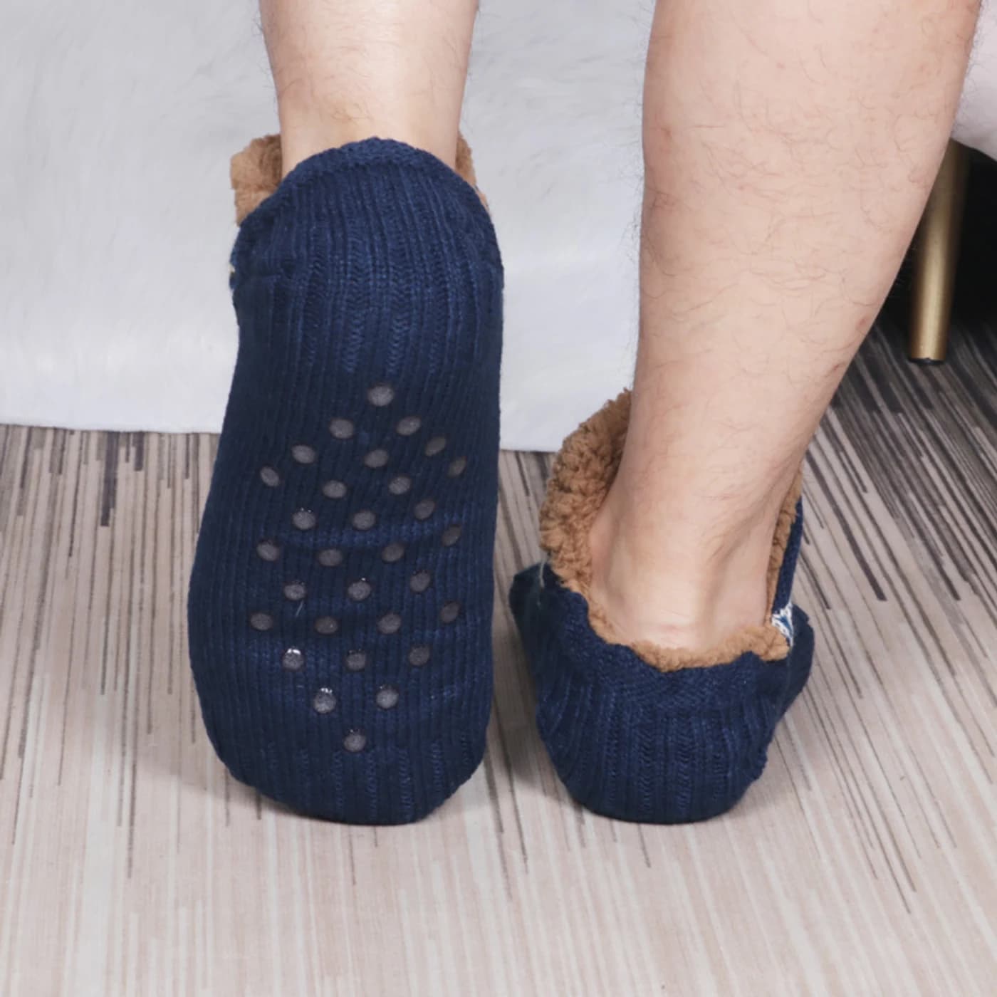 Rutschhemmende Sohlenpunkte der Wohlflausch Kuschelsocken